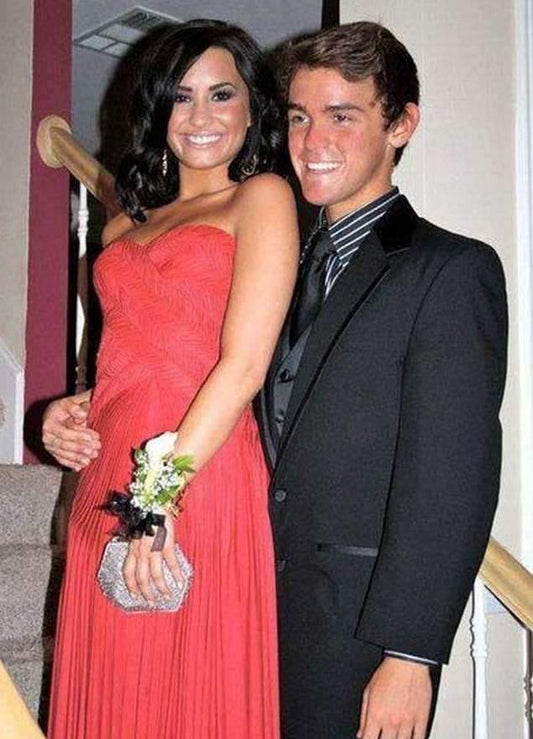 Celebrities at Prom